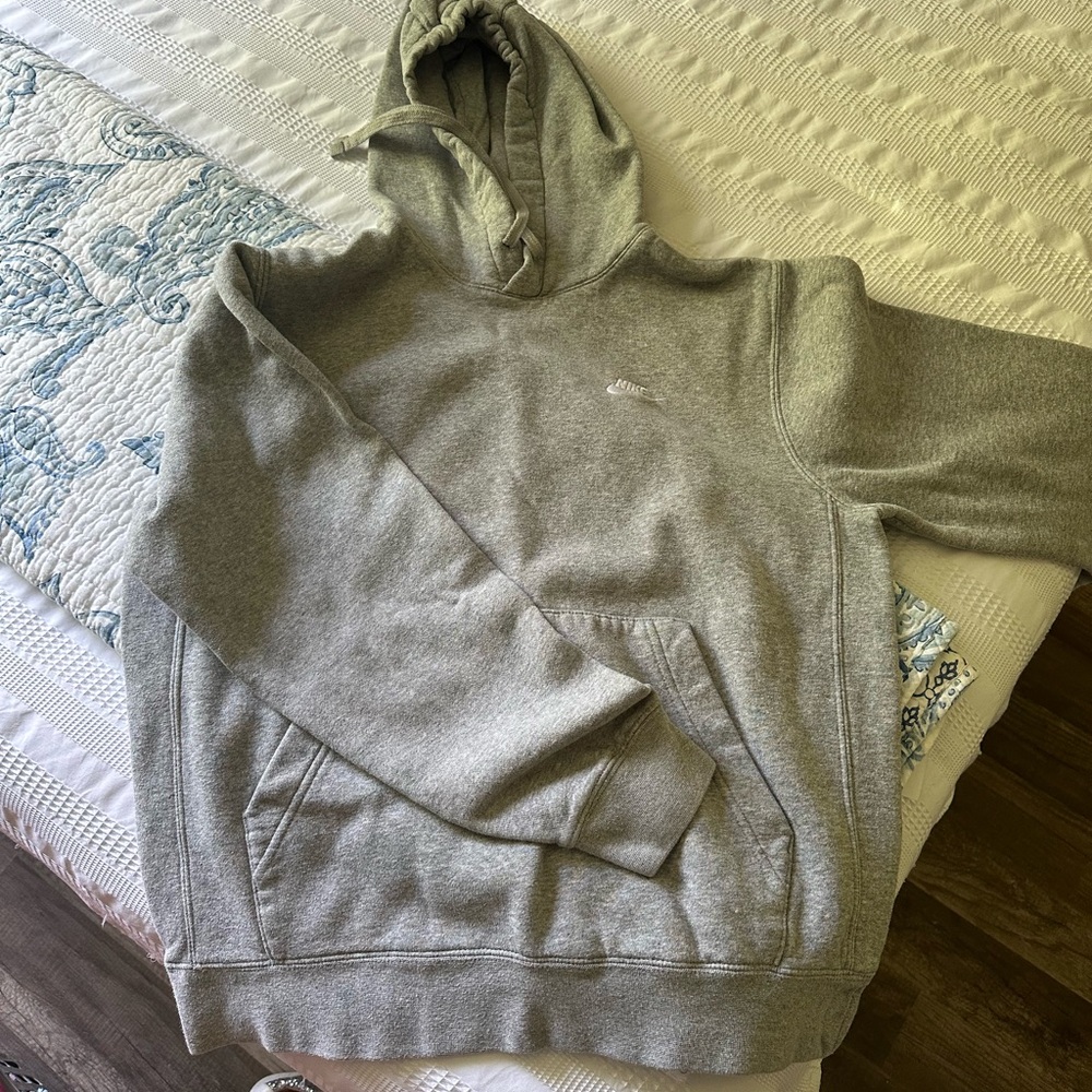 gray nike hoodie